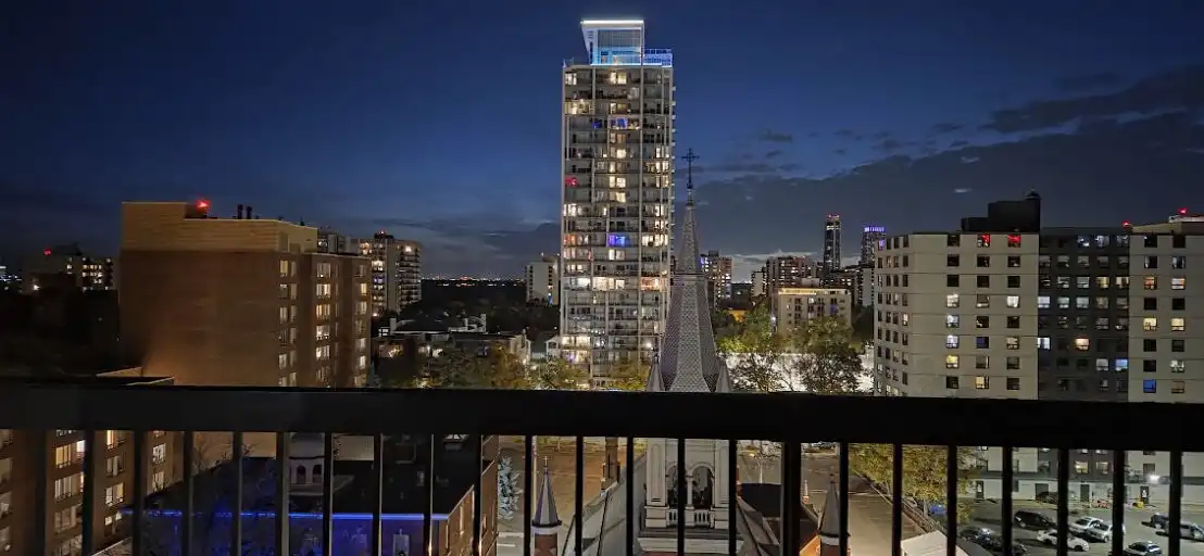 10th floor west facing 2 bedroom,2bathroom,2stall underground parking in Oliver. | 1005 - 9917 110 St NW, Edmonton | 3092123