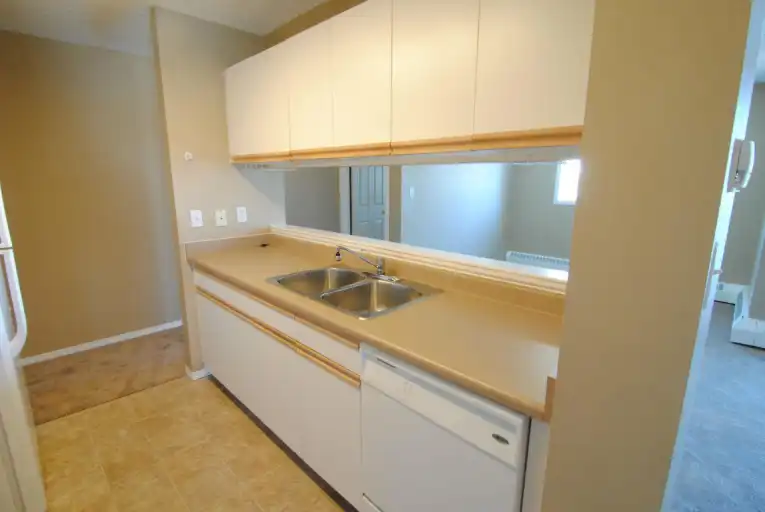 11620 9A Avenue Northwest #201 , Edmonton, Alberta, Canada, T6J 7B4 | 11620 9A Avenue Northwest, Edmonton | 3092321