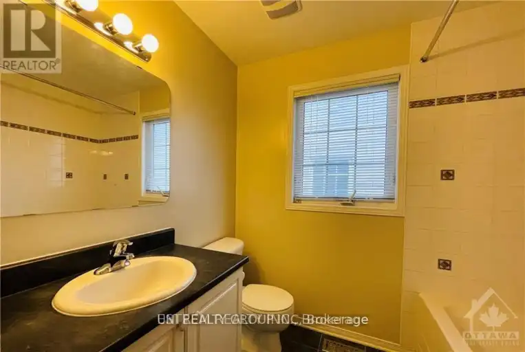 105 CHEYENNE WAY | 105 CHEYENNE WAY, Ottawa | 3092431