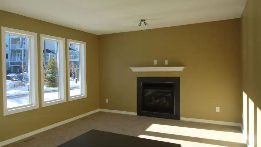 Beautiful & VERY CLEAN DUPLEX - DOUBLE ATTACHED GARAGE | Edmonton | 3092486