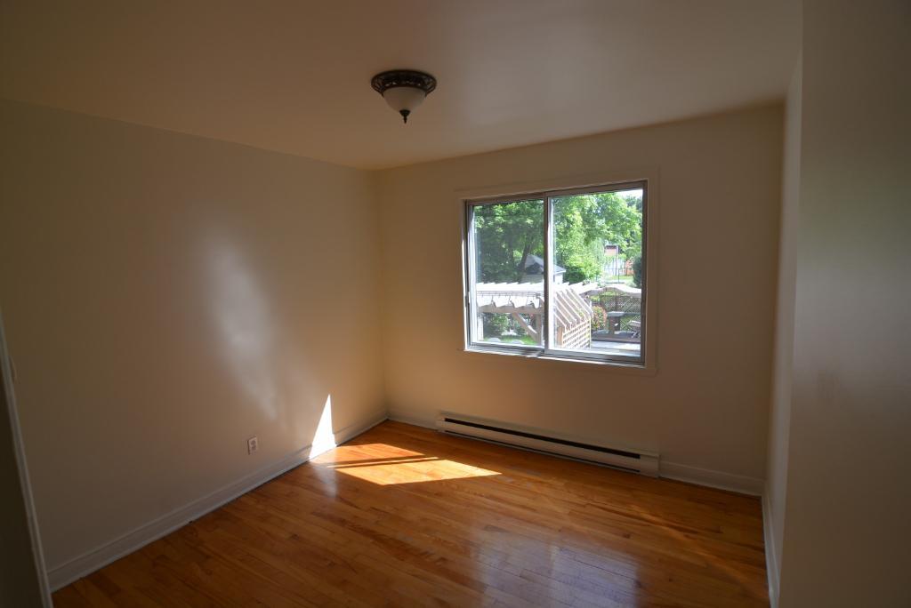 Ahuntsic 3½ sur la promenade Fleury (Nov-Déc) | 3093385