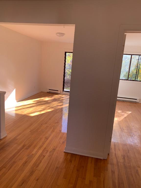 🏡 Grand 4 ½ lumineux à louer – 9305, 24e Avenue (3e étage) – 1 300 $/mois | 3093407