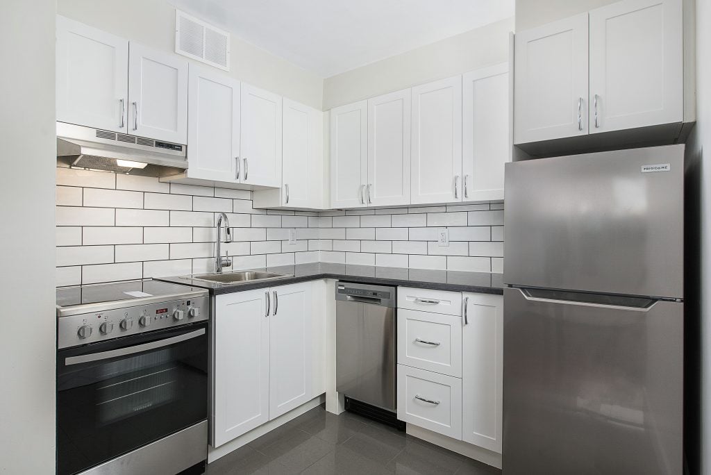 Brockton Apartments | 3093426