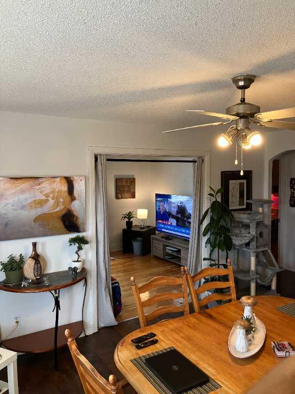Beau 5½, grande cour pour 4 voitures, immense locker, solarium. À Ste-Madeleine, Libre 1er décembre | 3093799