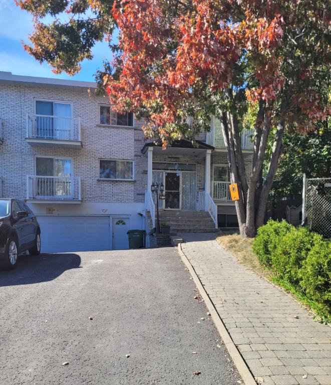 5 1/2 Anjou à louer | 3093807