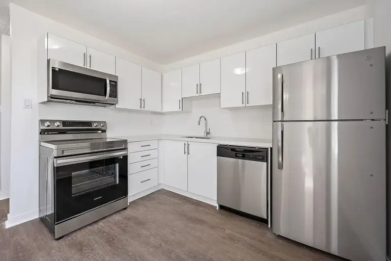 Crystal Heights Apartments | 24 Clearview Drive, Sault Ste. Marie | 3093917