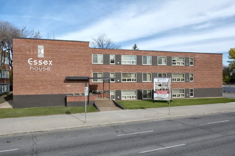 Essex House | 2415 Portage Avenue, Winnipeg | 3094107