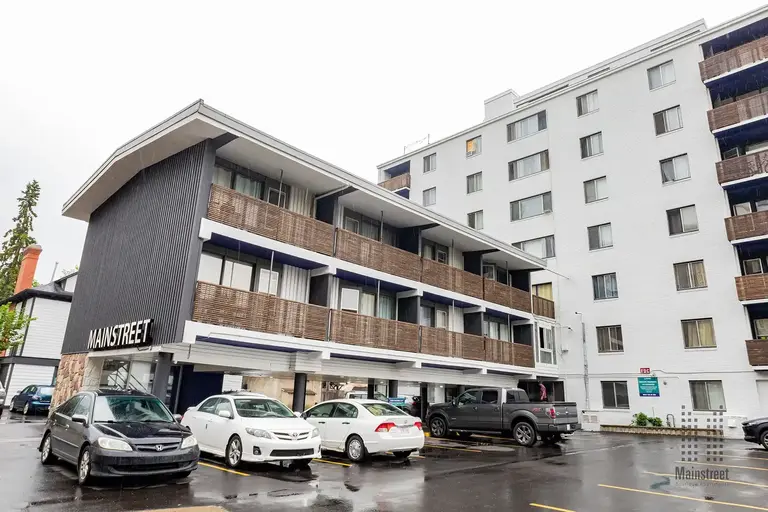 Downtown Edmonton Apartments | 9835 106 Street NW, Edmonton | 3094297