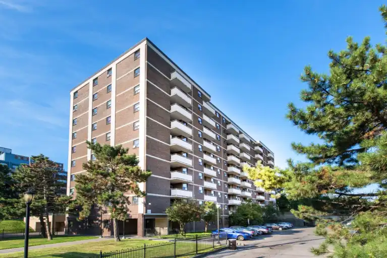 570 Birchmount Road | 570 Birchmount Road, Toronto | 3102686