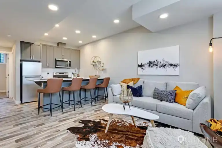15720 -15724 103 Avenue | 10303 158 Street | 15720 103 Avenue Northwest, Edmonton | 3094608