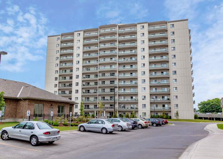 Beaverbrook Towers III | 1420 Beaverbrook Avenue, London | 3094958
