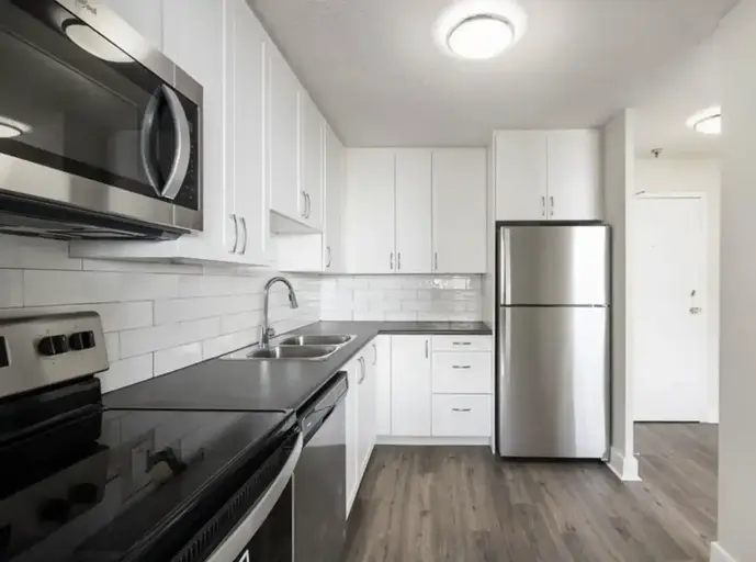 7 Albert St, Whitchurch-Stouffville, ON L4A 4H2 | 7 Albert Street, Whitchurch-Stouffville | 3095240