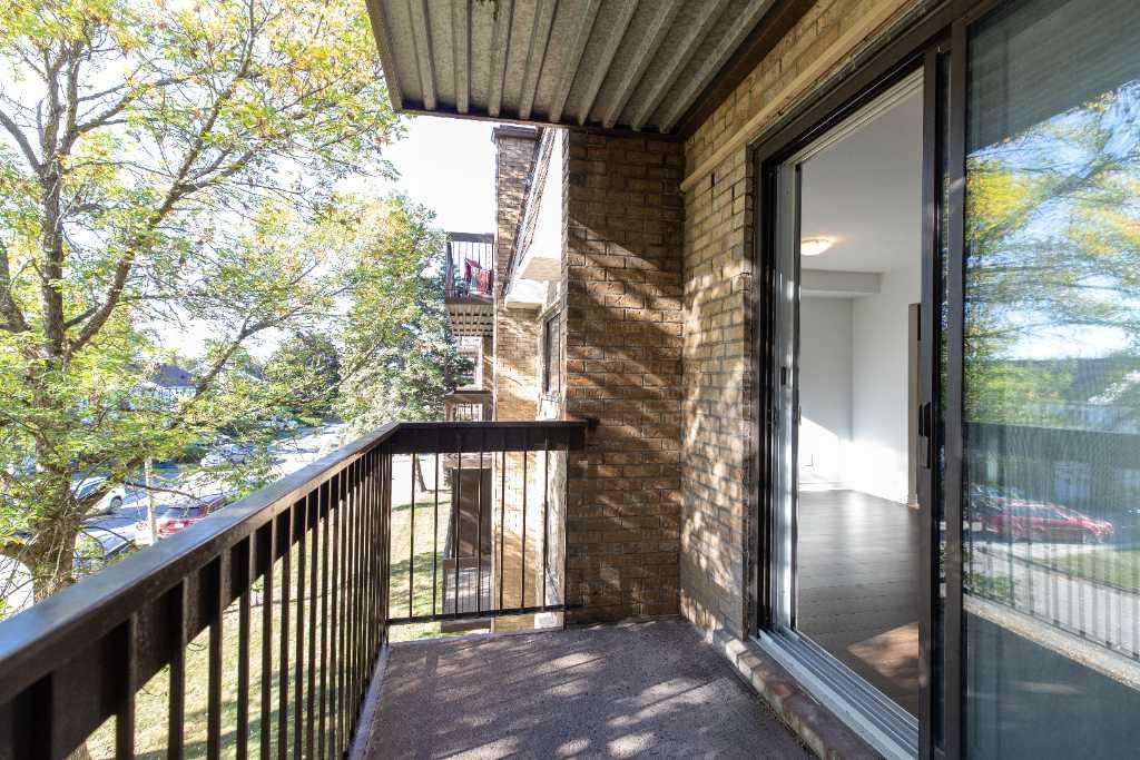 Jean-Rottot | Appartement 3 1/2 à louer à Laval près du Centre de la nature | 3095535