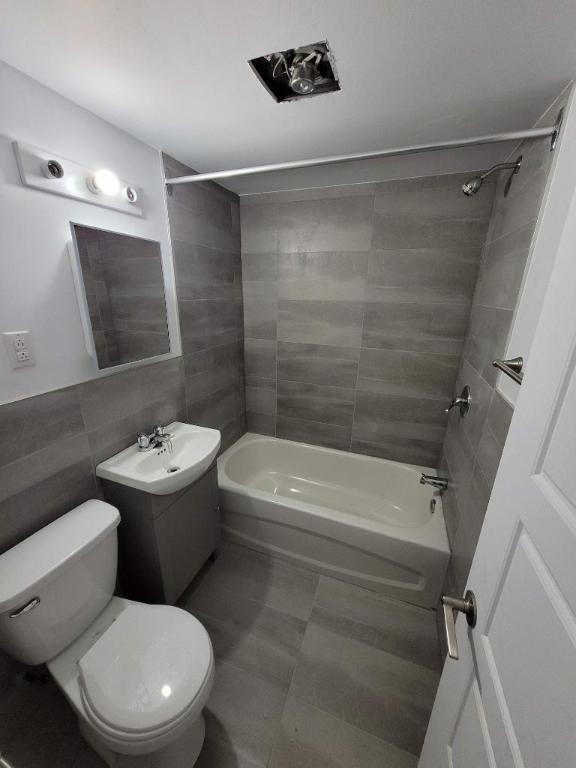 1 CH - 1 SDB - Montréal - $950 /mo | 3095544