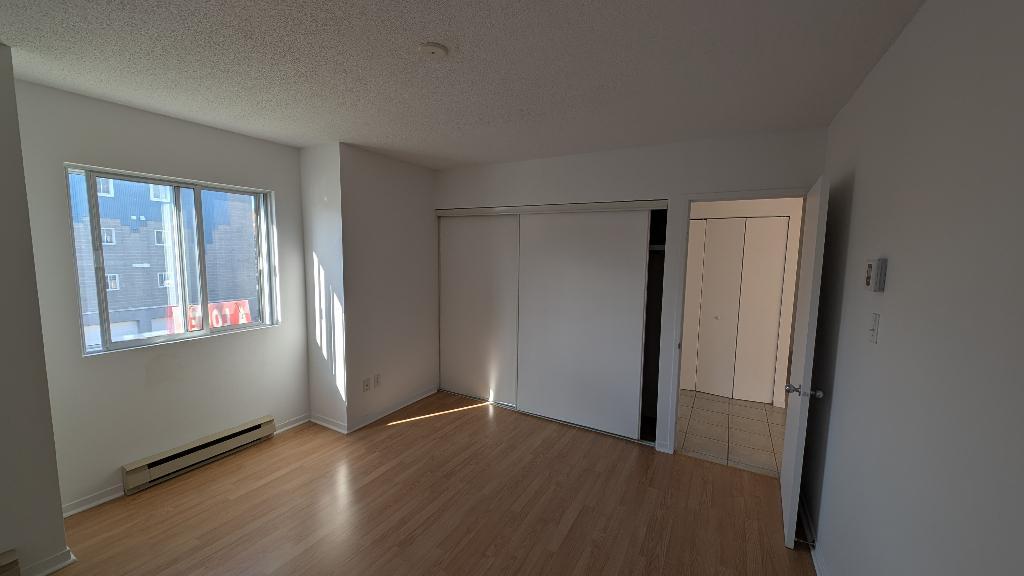 3 1/2 de qualité supérieure secteur haute Ville, libre immédiatement | 3095547