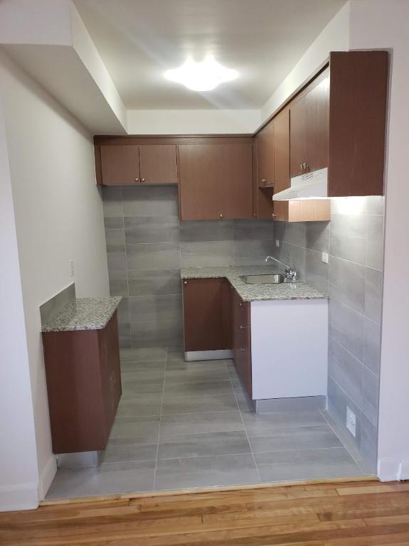 1 CH - 1 SDB - Montréal - $1,300 /mo | 3095564