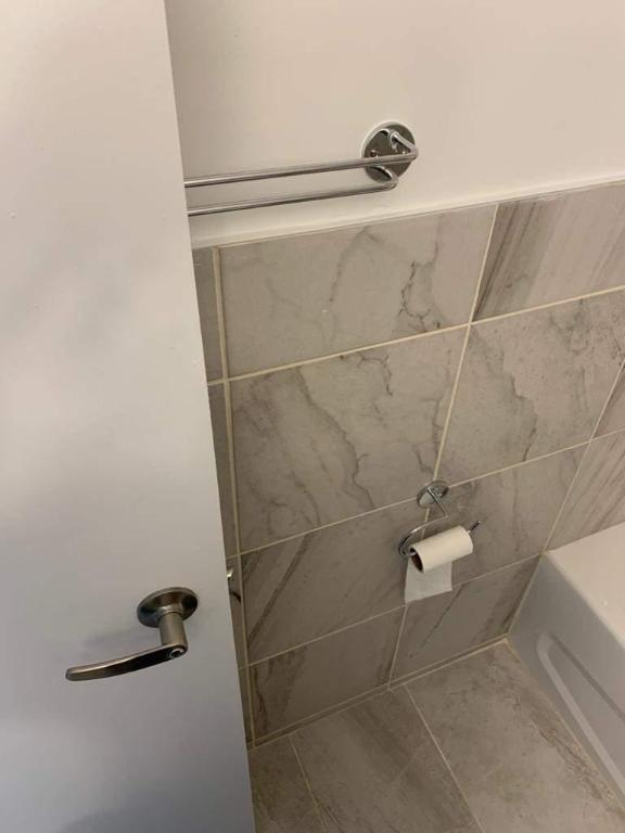 1 CH - 1 SDB - Laval - $1,300 /mo | 3095565