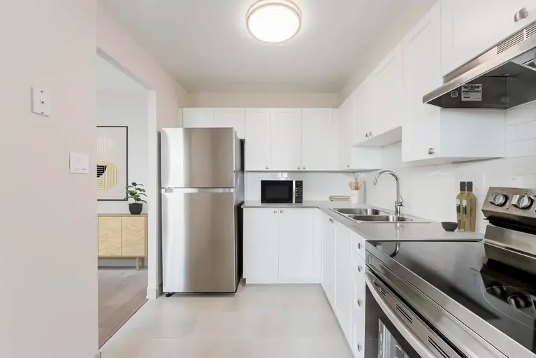 West Park I Apartments | 670 Sir John A. Macdonald Blvd, Kingston | 3119576