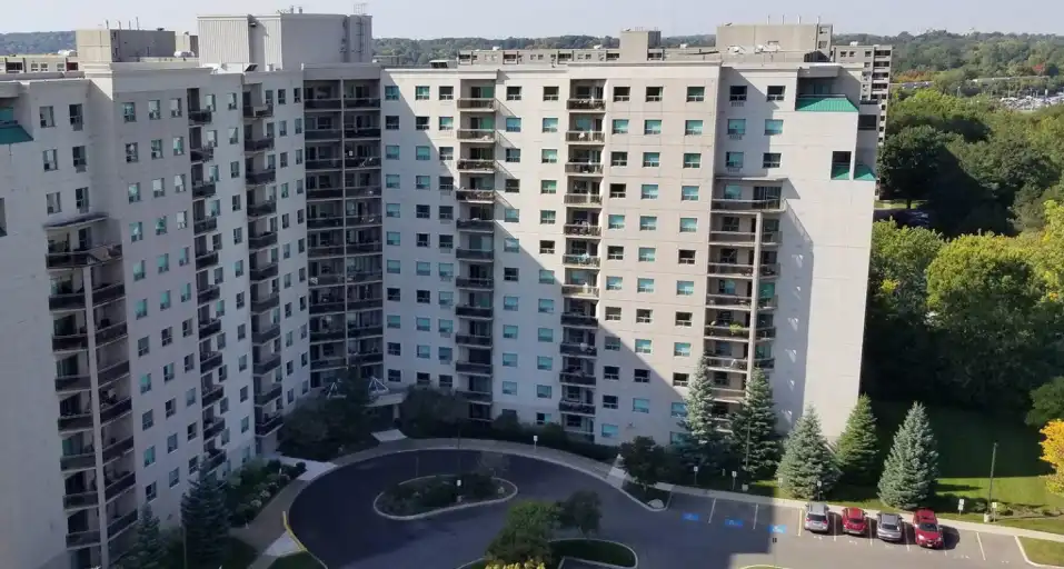 565 Proudfoot Place | 565 Proudfoot Lane, London | 3095715