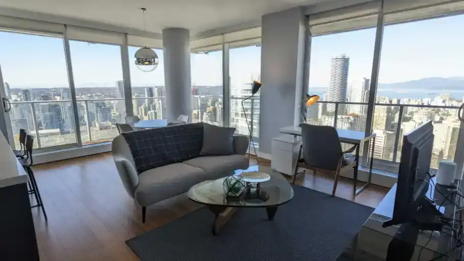 D42 - Amazing, Exceptional Corner Unit At Telus Garden!! | 777 Richards Street, Vancouver | 3121743