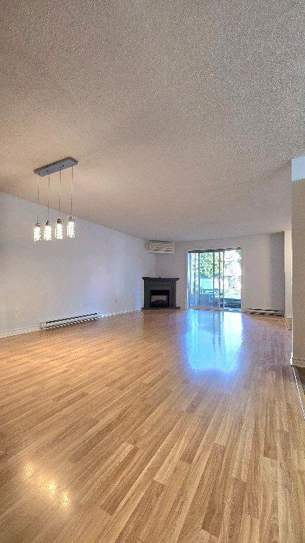 condo à louer | 3095938