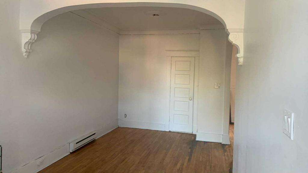 Logement 61/2 métro Cadillac | 3095943