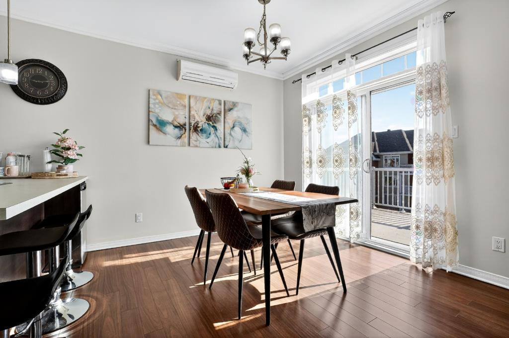 🏡 Magnifique condo 4 ½ - Chateauguay | 3095944