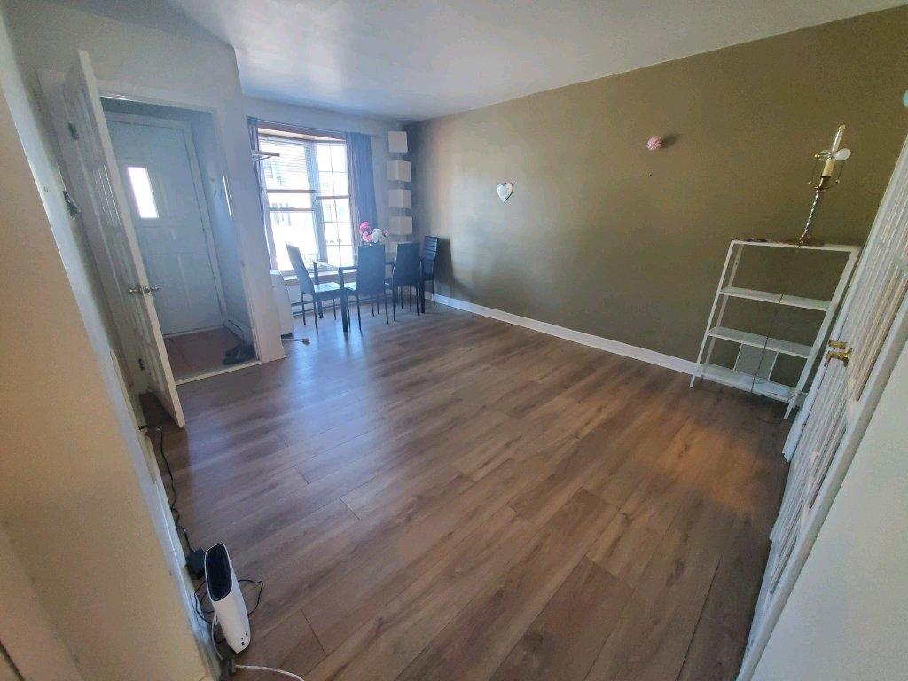 5 1/2 pour 1er décembre | 3095948