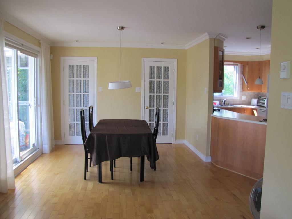 Grand 4 1/2 lumineux, bord de l'eau, solarium, St-Eustache rive-nord | 3095950