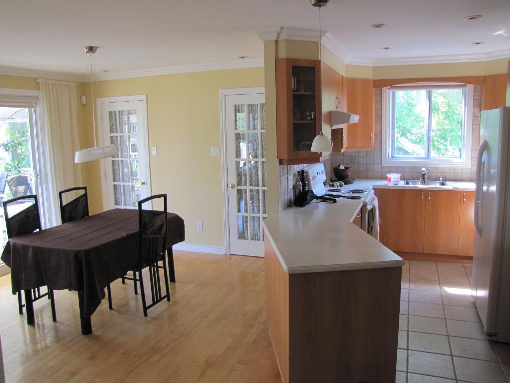 Grand 4 1/2 lumineux, bord de l'eau, solarium, St-Eustache rive-nord | 3095950