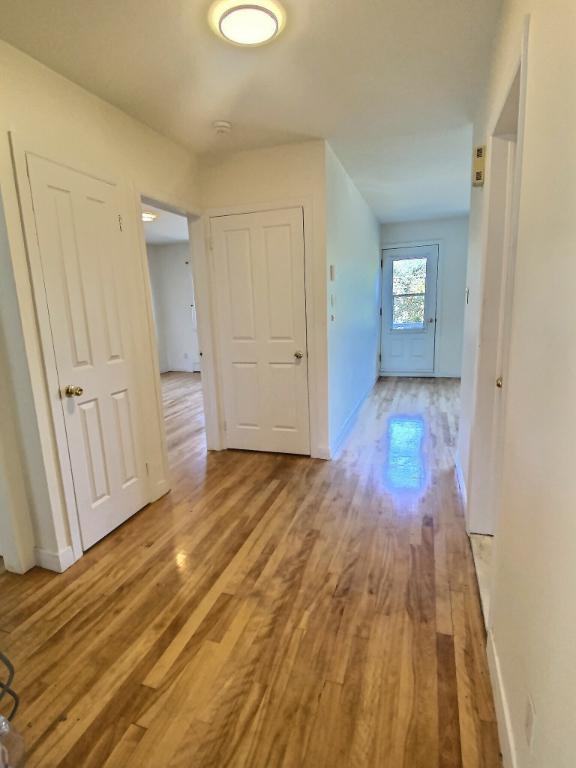 Mercier-Hochelaga beaux 5 1/2 avec électroménagers- 3 chambres à couchers 2e étage | 3095953