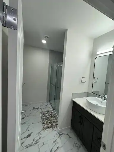 Cozy Furnished New 2-Bedroom Basement Haven in NW Calgary | Calgary | 3122475