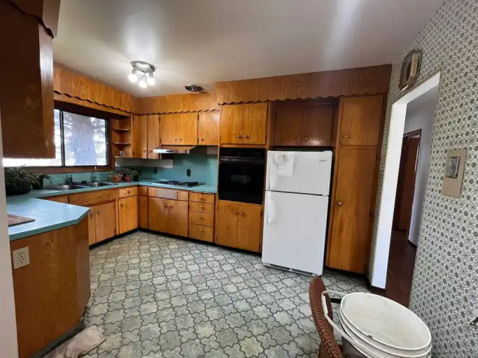 2 cozy rooms for rent, shared bathroom and shared kitchen | 1035 16A Street Northeast, Calgary | 3096180