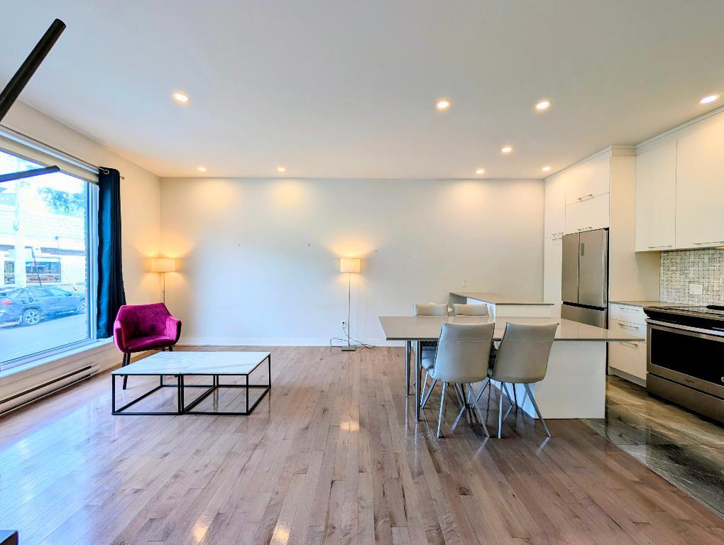 *Because You Deserve to Live in the Heart of St-Henri, Atwater Market* | 3096218