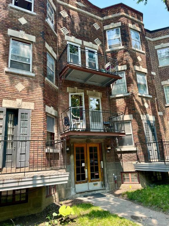 6 1/2 - Montréal (Côte-des-Neiges) - 2 550 $/mois | 3096227
