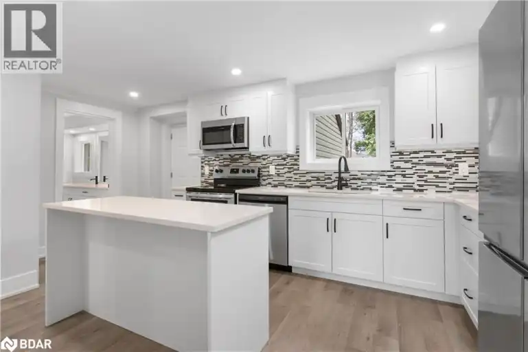 33 MINNESOTA Street | 33 MINNESOTA Street, Collingwood | 3096329