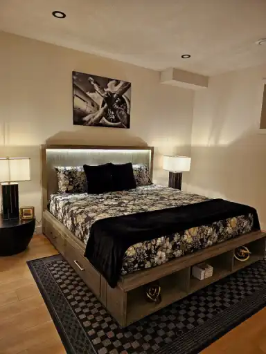 Fully Furnished Basement - Utilities Included | 1432 Howes Crescent Southwest, Edmonton | 3096381