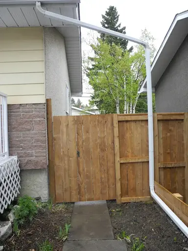 Legal Suite basement bedroom: 5-10 mins drive to LRT, COOP, Walmart, UofC, SAIT | Dalhousie LRT NW, Calgary | 3096819