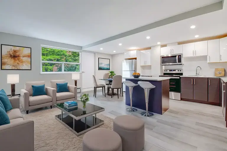 45 Paisley Blvd W | 45 Paisley Boulevard W, Mississauga | 3096907