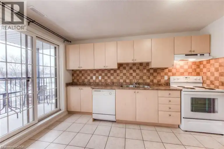 12 HOLBORN Drive Unit# A7 | 12 HOLBORN Drive Unit# A7, Kitchener | 3112453