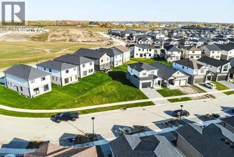 3742 SOMERSTON Crescent | 3742 SOMERSTON Crescent, London | 3097134