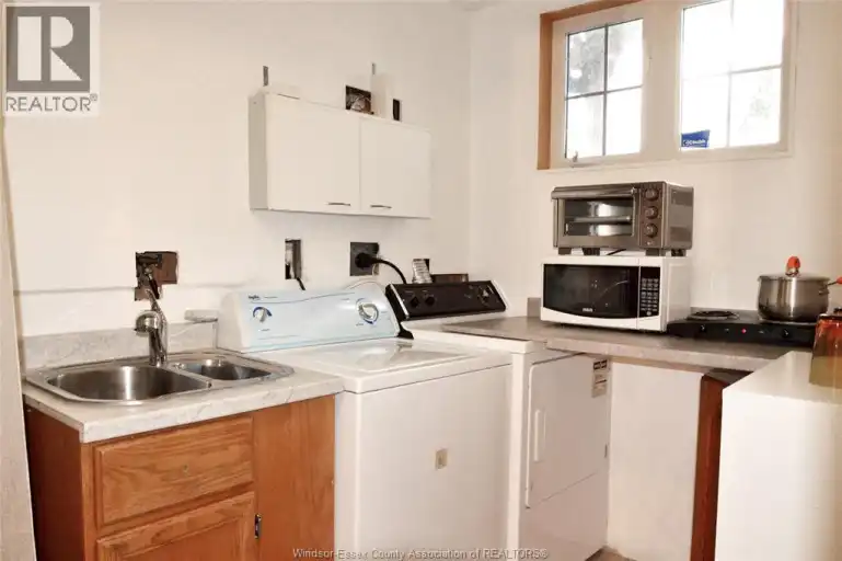 969 LEMONWOOD Unit# BASEMENT | 969 LEMONWOOD Unit# BASEMENT, Windsor | 3105590