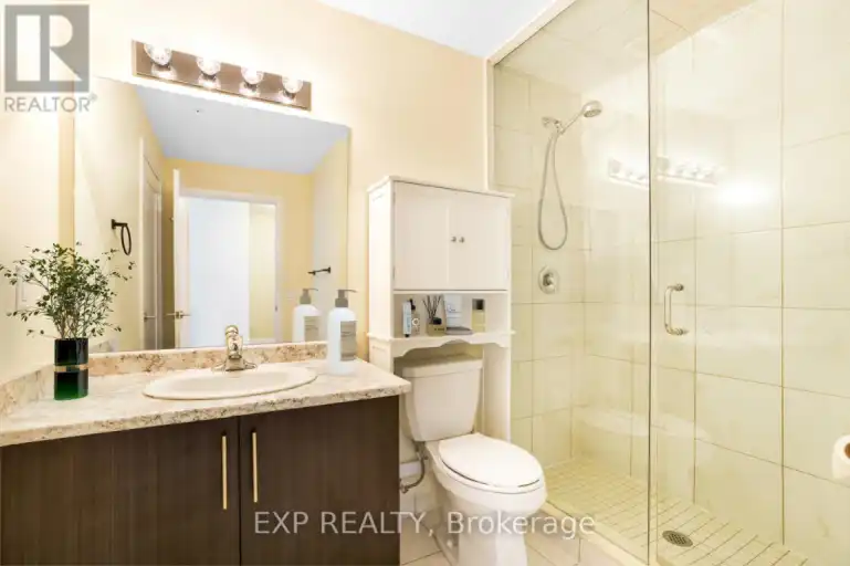 216 - 16 CONCORD PLACE | 216 - 16 CONCORD PLACE, Grimsby | 3097402