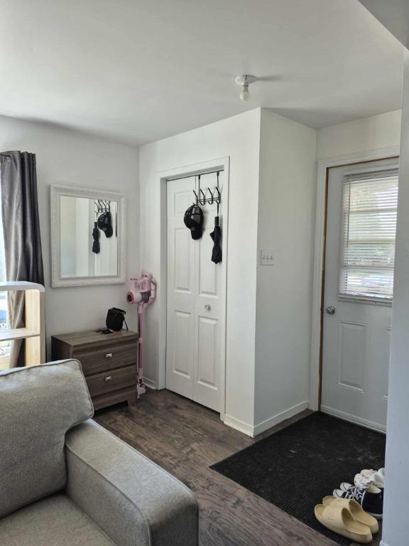 Appartement 4 1/2 à louer près des Galeries du Cap et de l'autoroute 40. | 3097534