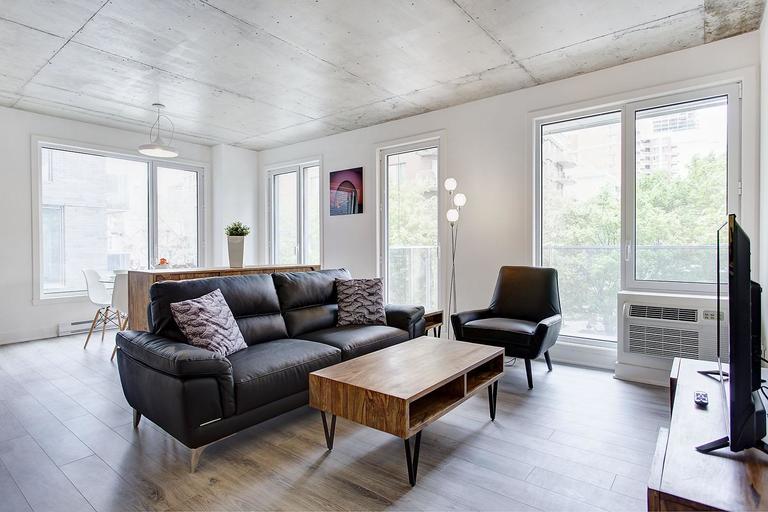 Le Shaughn | 1770 Rue Joseph-Manseau, Montreal | 3097569