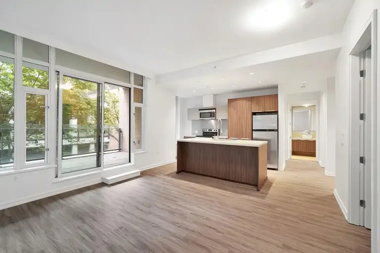 False Creek Residences | 75 West 1st Avenue, Vancouver | 3099797