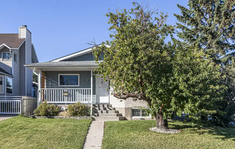 4- Bedroom Bungalow on a quiet street! | Calgary | 3128666