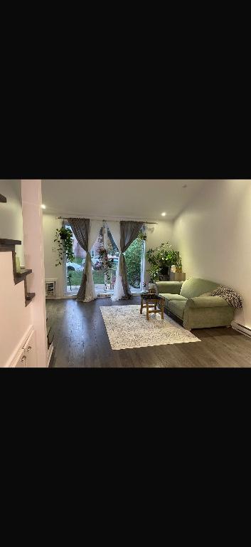 Condo à louer | 3097914