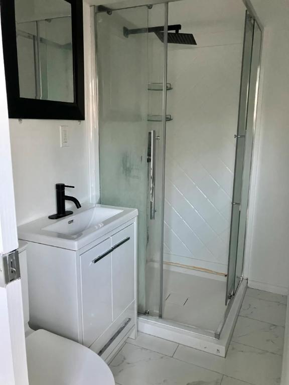 5 1/2 apartment (3chambres, 2 salles des bains) station Cote Vertu, ville St-Laurent | 3097925