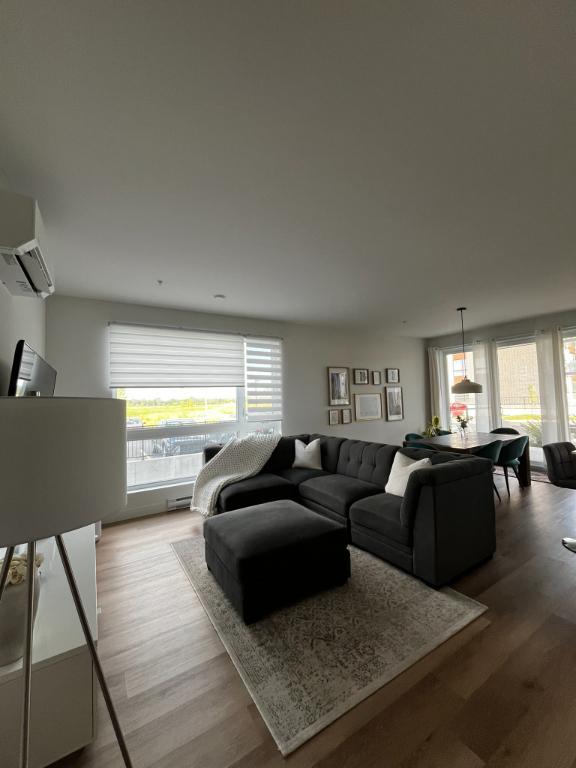 Grand 4-1/2 à louer à Beloeil avec beaucoup d'inclusions - PREMIER MOIS GRATUIT | 3097933